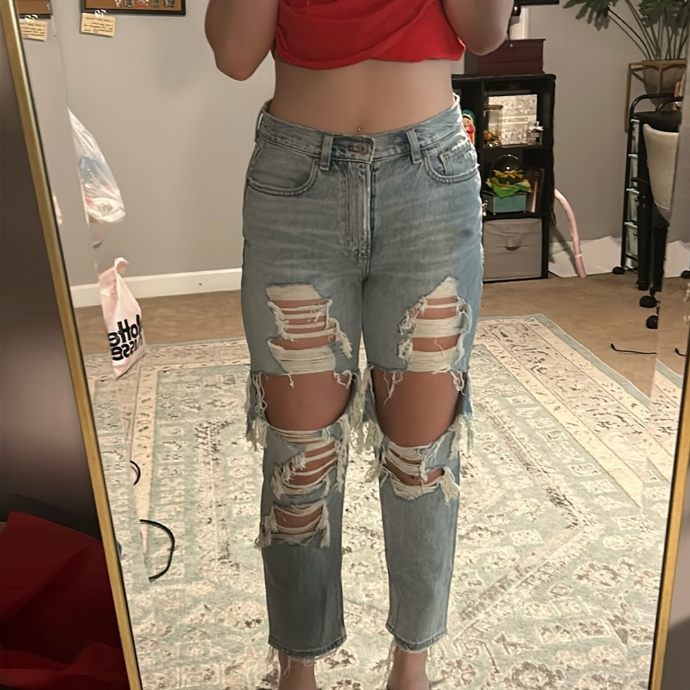 American eagle mom jeans